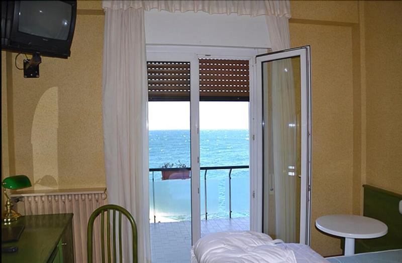 Hotel Caribe - Garda Collection Brenzone sul Garda