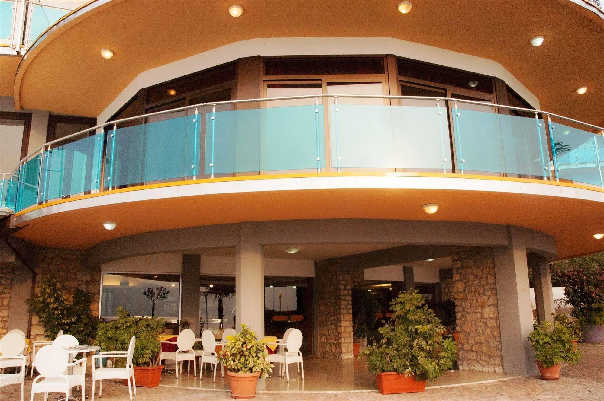 Caribe - Garda Collection 3* Brenzone sul Garda